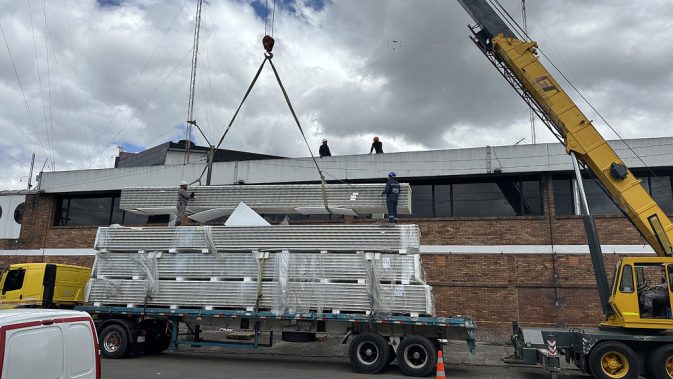 galeria-instalacion-de-cubiertas-industriales-07