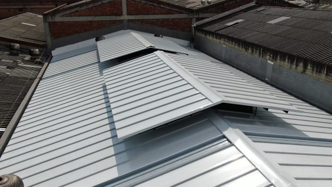 galeria-standing-seam-sandwich-03